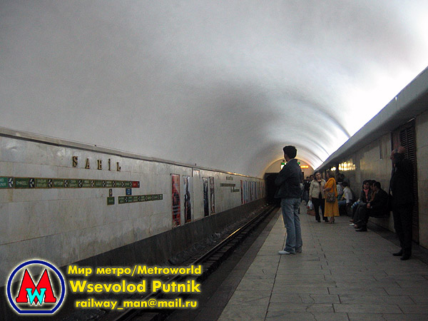 http://metroworld.ruz.net/others/images/baku/07_sahil_02.jpg